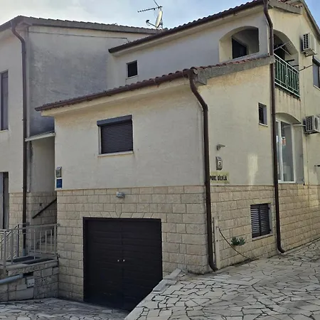 Apartament Ap Silvija