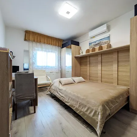 Apartment Ap Silvija Zadar