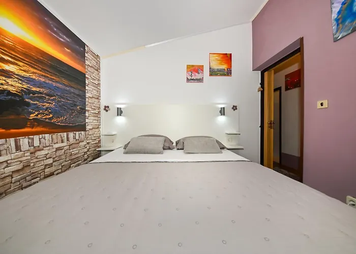 Ap Silvija דירה *