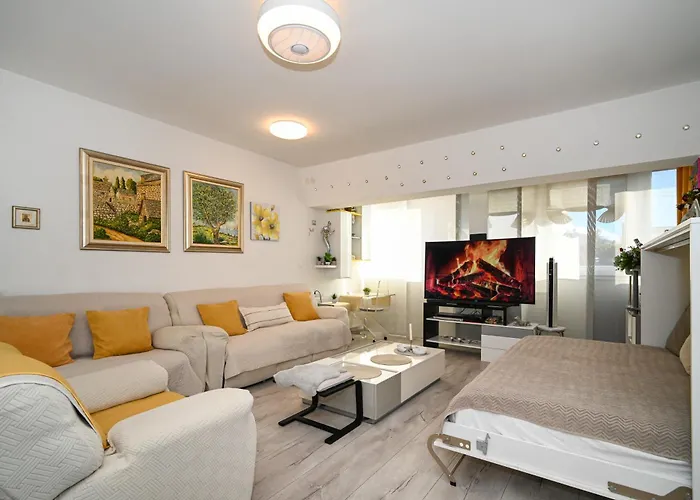 Apartament Ap Silvija