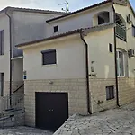 Διαμέρισμα Ap Silvija
