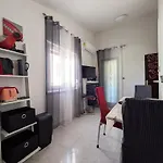 Ap Silvija Ζαντάρ