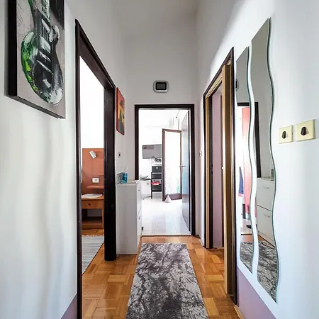 Ap Silvija Apartman