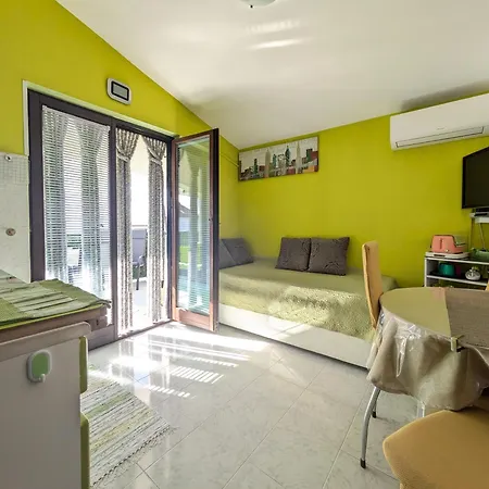 Apartment Ap Silvija Zadar