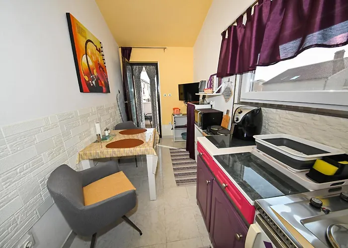 Ap Silvija شقة زادار